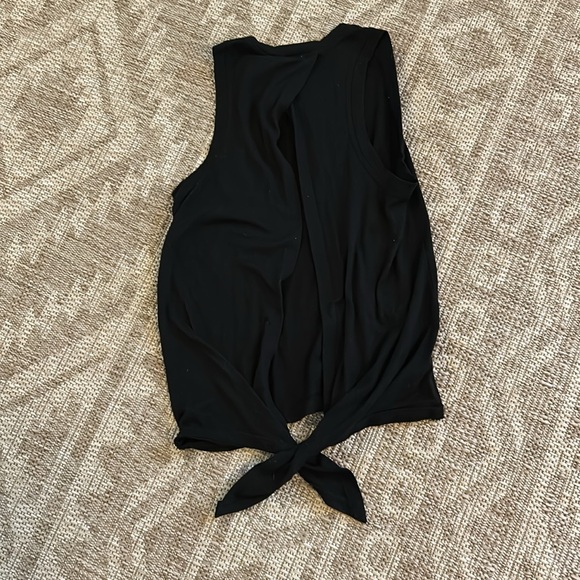 Burn Bootcamp Tank Lot - Picture 5 of 7